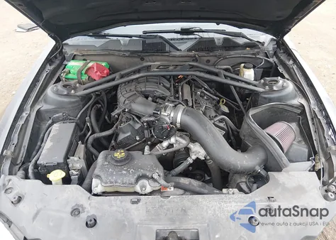 2012 Ford Mustang V6 Premium из США, поврежденный, VIN 1ZVBP8AM8C5223394